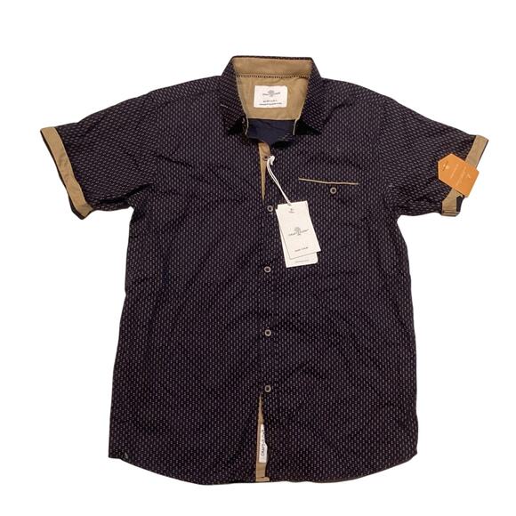 Craft+Flow Button Down Shirt - Picture 1 of 4